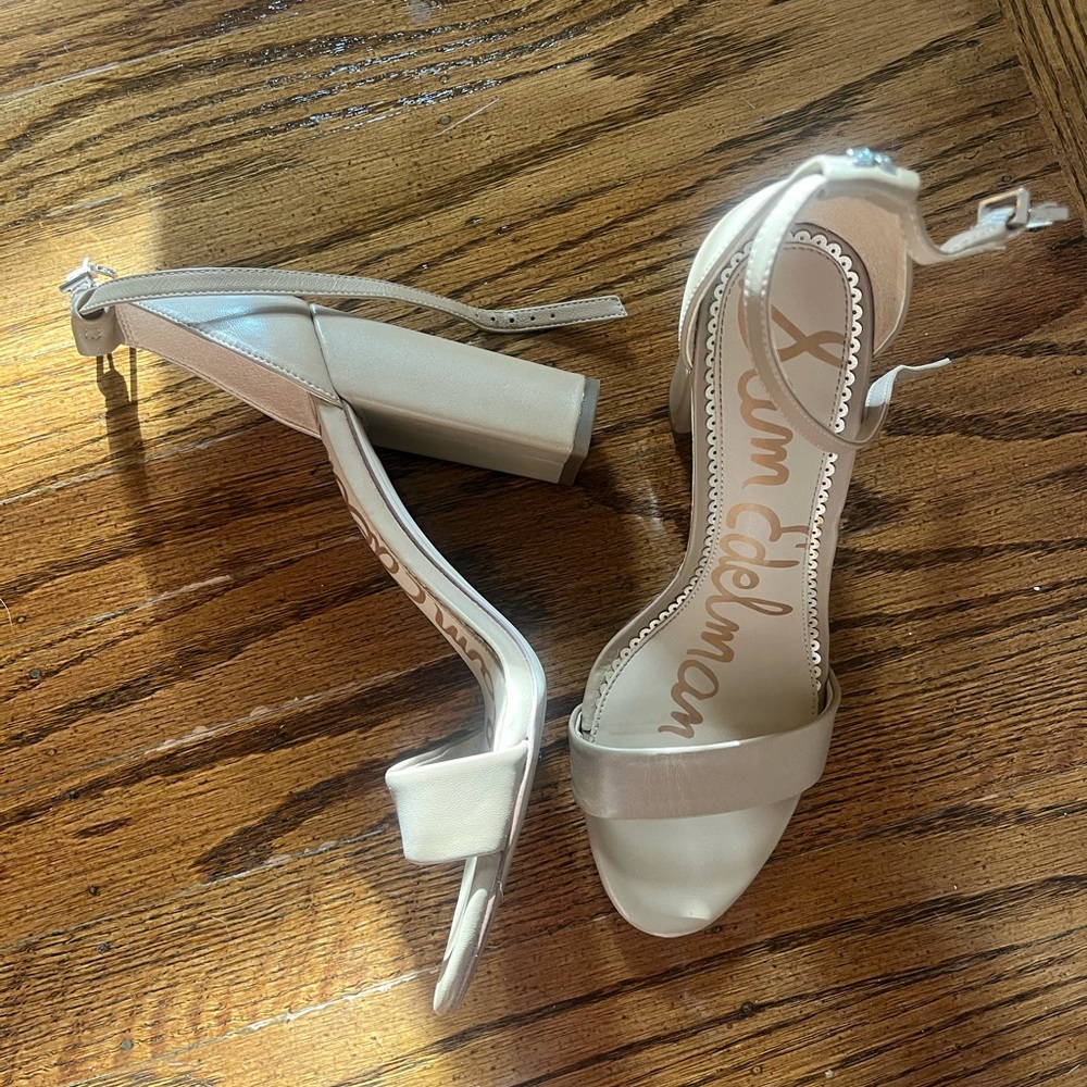 Sam Edelman Tan Heels Elegant Stiletto Design